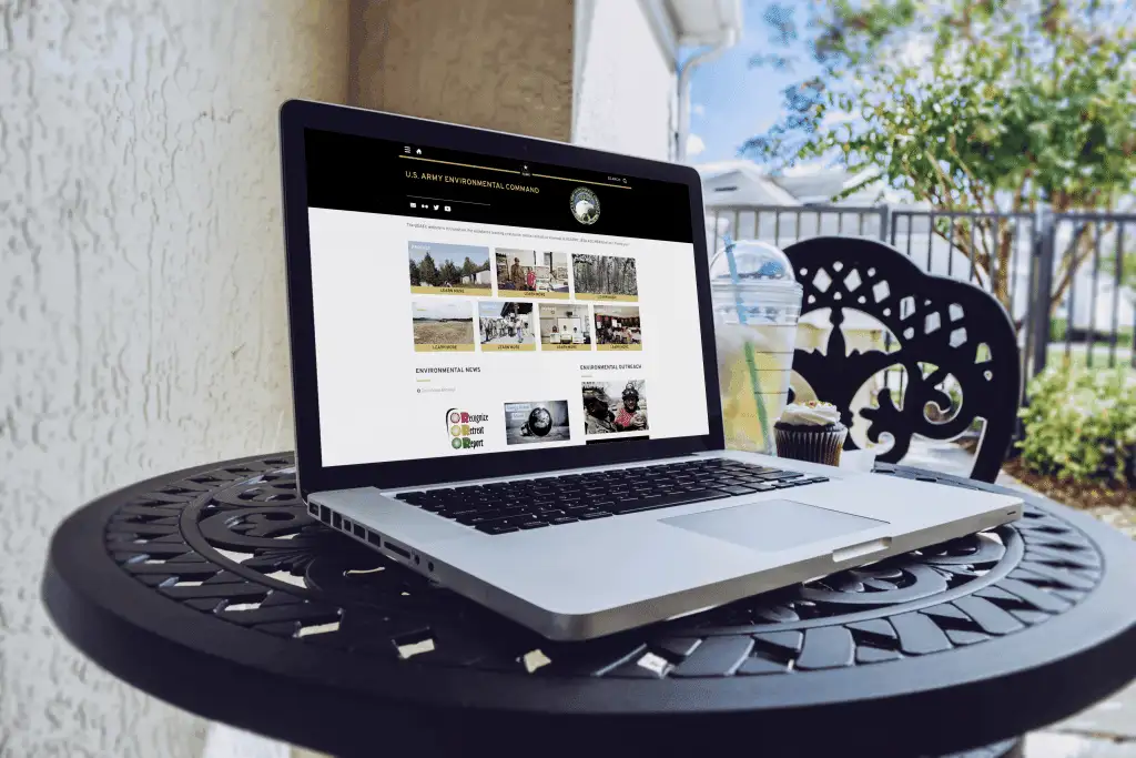 Laptop